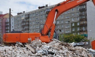 Вывоз строительного мусора с участка в Шумерле недорого от 1555 руб. | 2Землекопа-Шмр